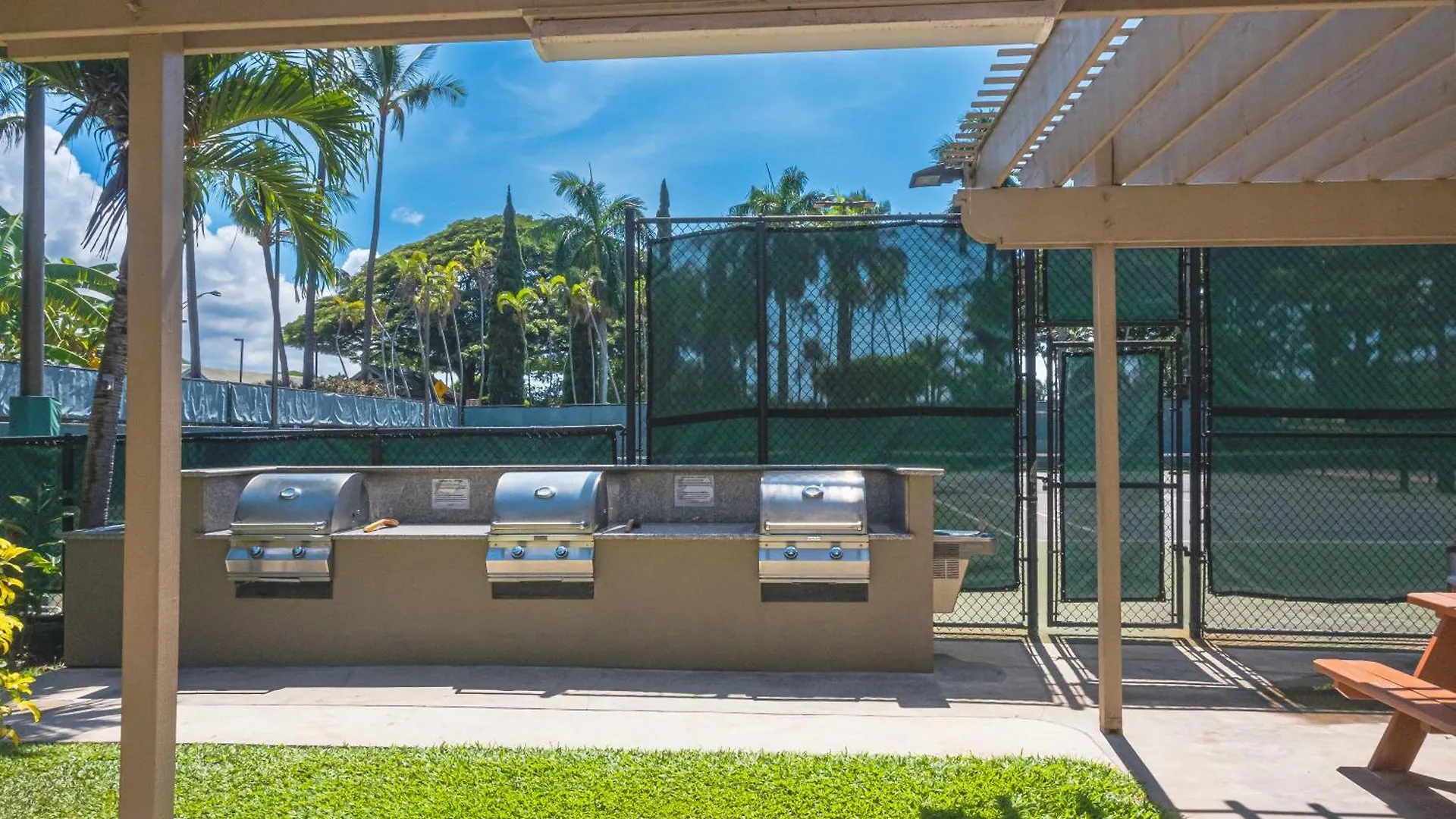 Maui Westside Presents: Kaanapali Shores 733 Stunning Ocean Views New Listing Lahaina 0*,  United States